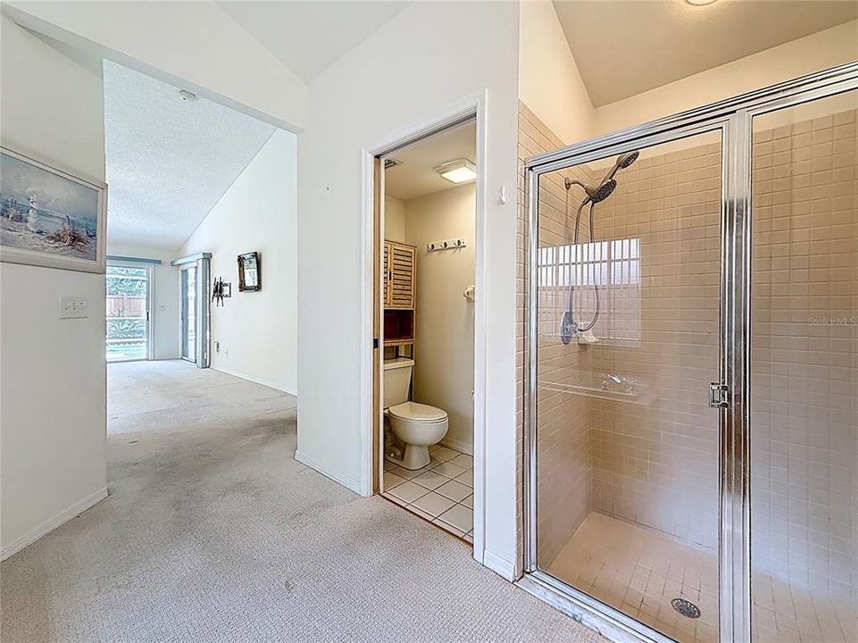 For Rent: $3,000 (3 beds, 2 baths, 1877 Square Feet)