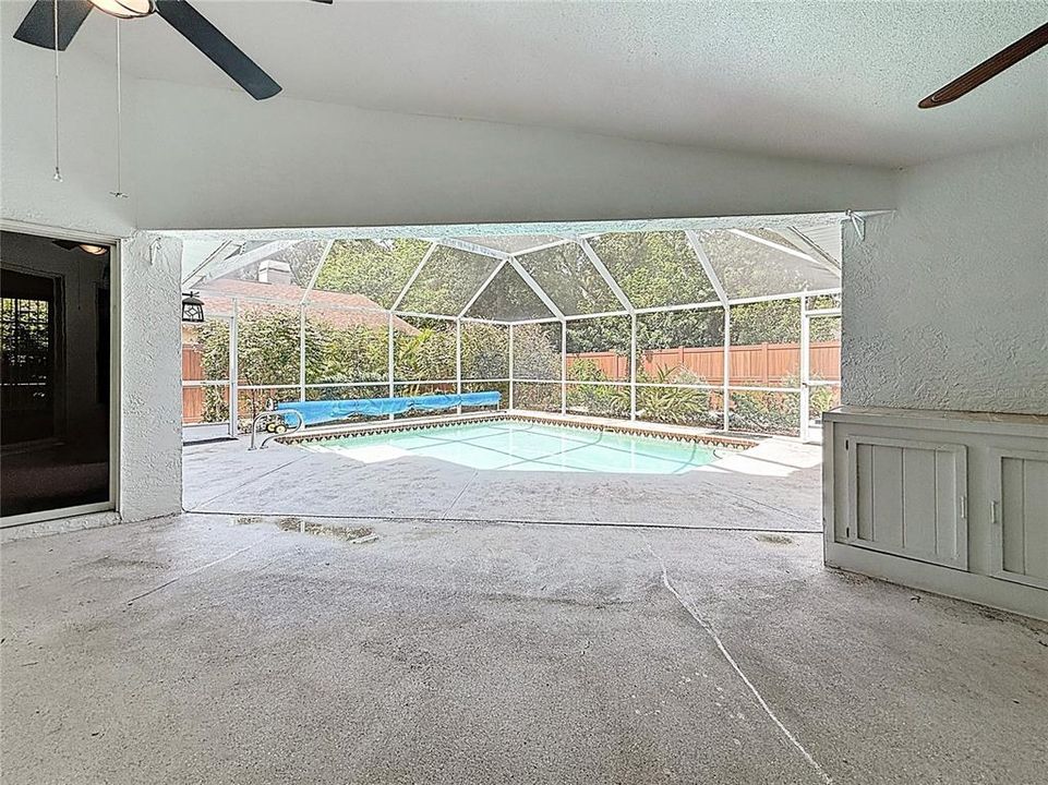 For Rent: $3,000 (3 beds, 2 baths, 1877 Square Feet)