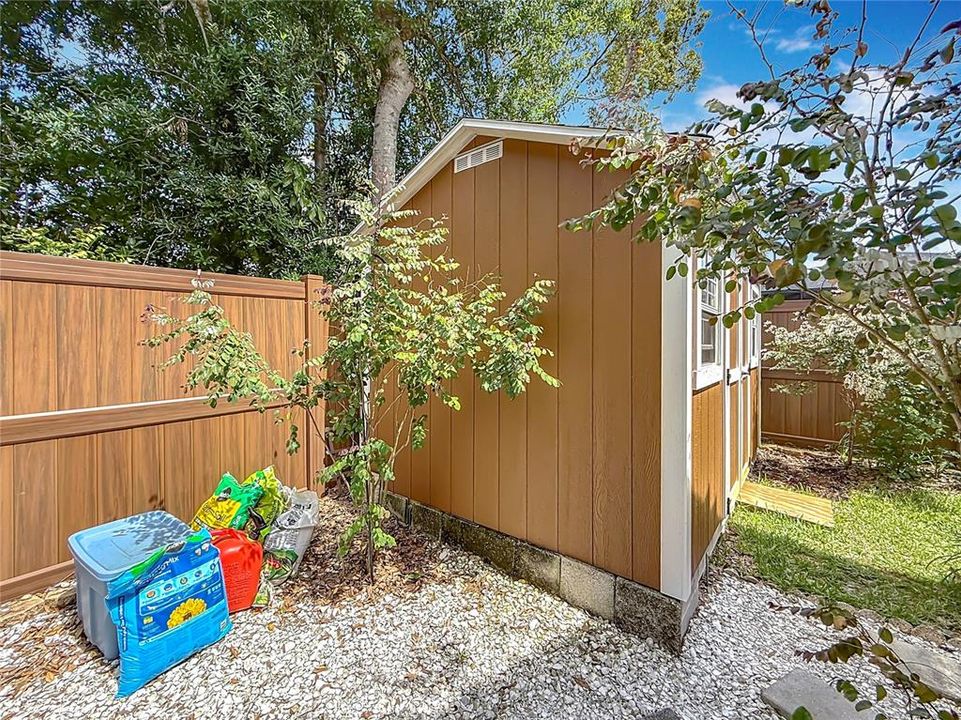 For Rent: $3,000 (3 beds, 2 baths, 1877 Square Feet)