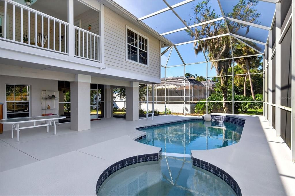 For Sale: $875,000 (4 beds, 2 baths, 2789 Square Feet)