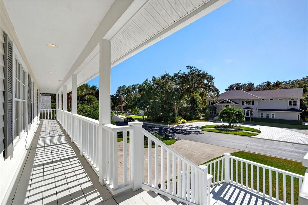 For Sale: $875,000 (4 beds, 2 baths, 2789 Square Feet)