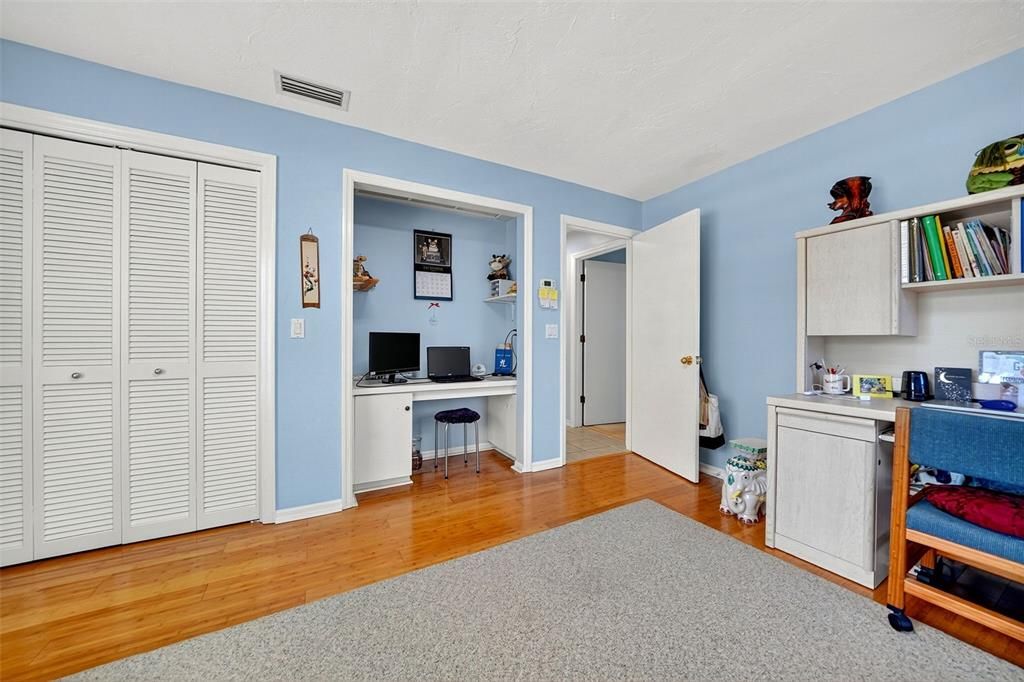 For Sale: $875,000 (4 beds, 2 baths, 2789 Square Feet)