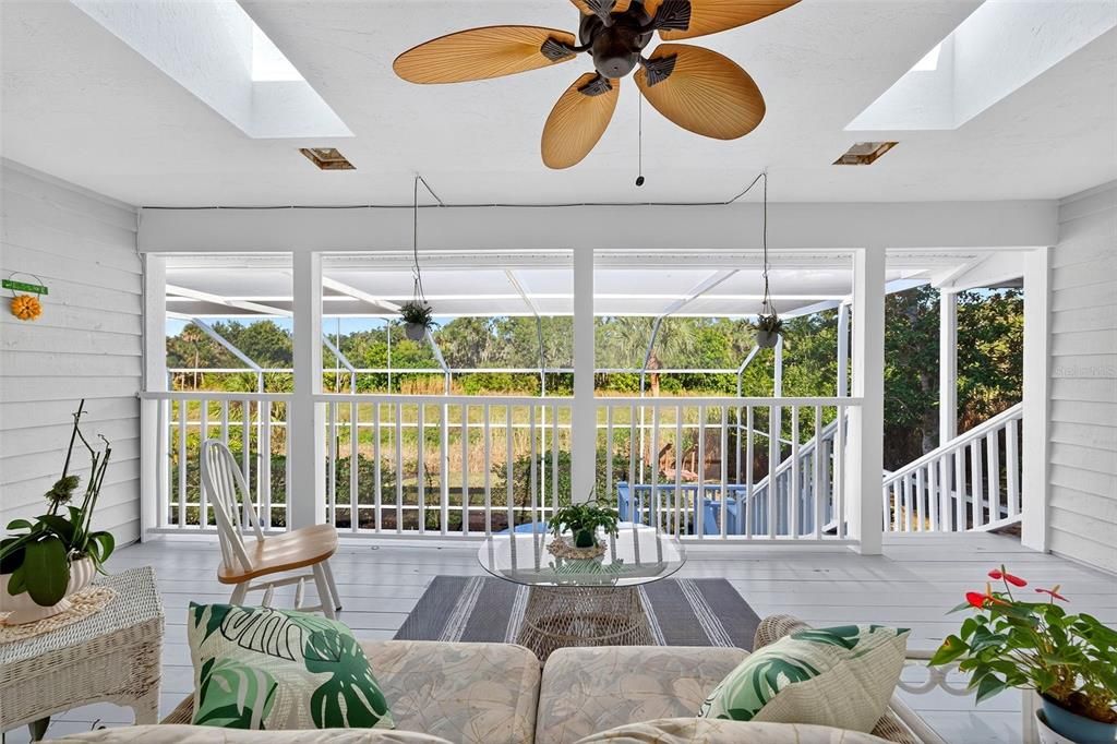 For Sale: $875,000 (4 beds, 2 baths, 2789 Square Feet)