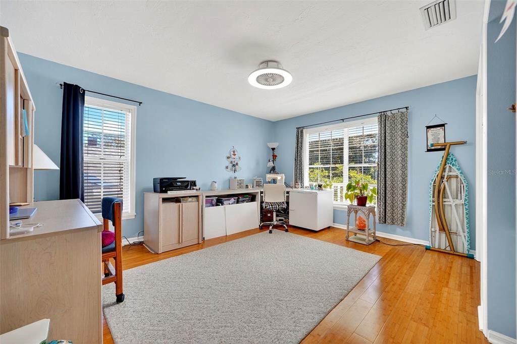 For Sale: $875,000 (4 beds, 2 baths, 2789 Square Feet)