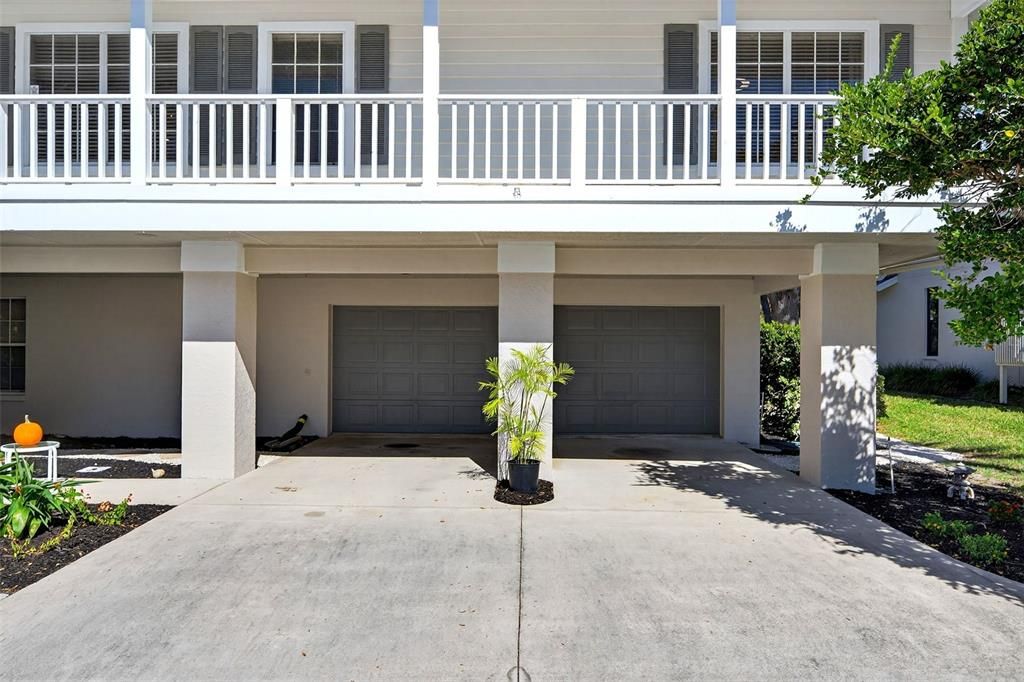 For Sale: $875,000 (4 beds, 2 baths, 2789 Square Feet)