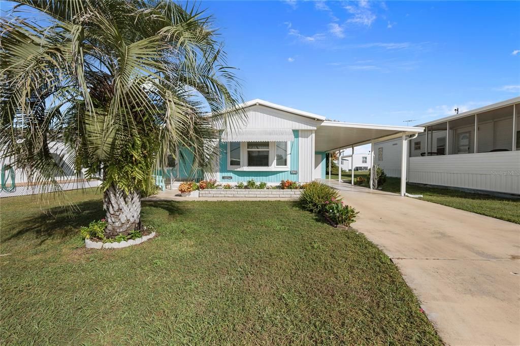 Active With Contract: $134,900 (2 beds, 2 baths, 784 Square Feet)