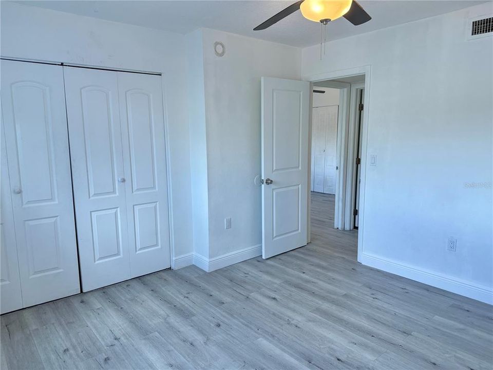 For Rent: $1,450 (2 beds, 1 baths, 826 Square Feet)