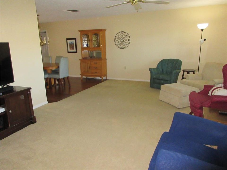 For Sale: $384,000 (4 beds, 3 baths, 2115 Square Feet)