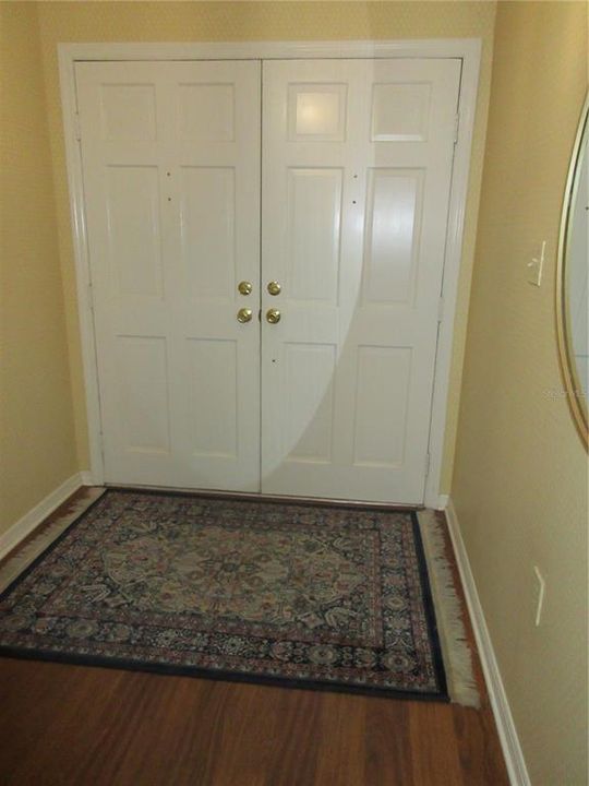 For Sale: $384,000 (4 beds, 3 baths, 2115 Square Feet)