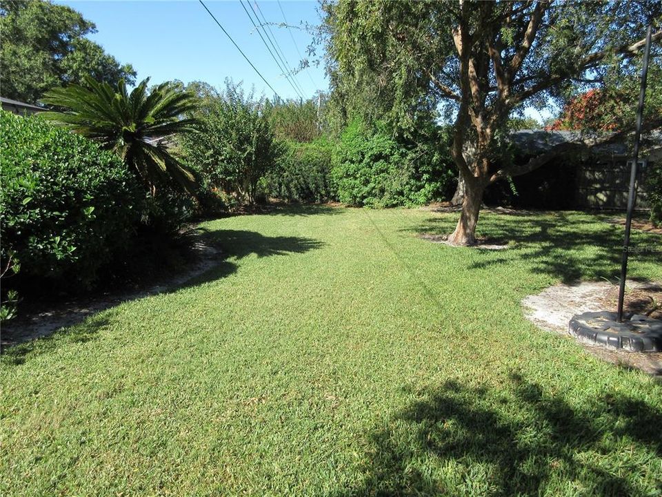 For Sale: $384,000 (4 beds, 3 baths, 2115 Square Feet)