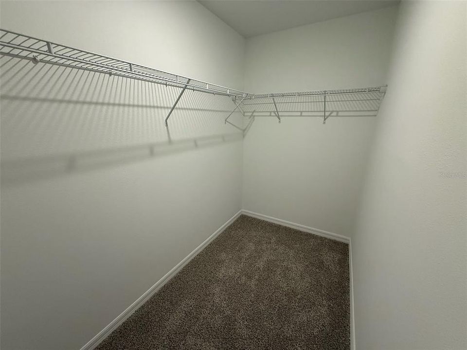 Active With Contract: $2,075 (3 beds, 2 baths, 1485 Square Feet)