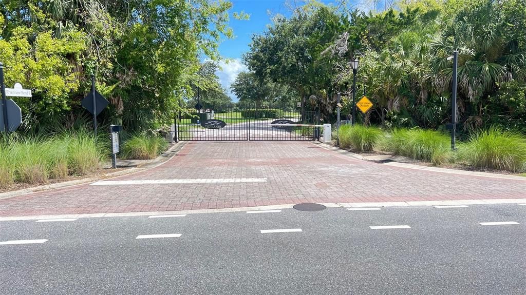 For Rent: $2,300 (3 beds, 2 baths, 1575 Square Feet)