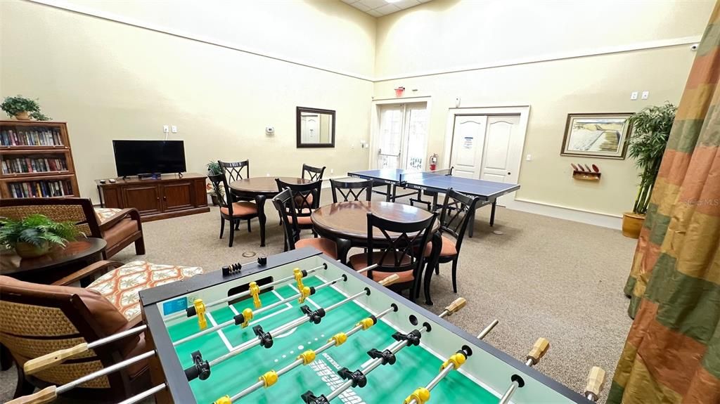 For Rent: $2,300 (3 beds, 2 baths, 1575 Square Feet)