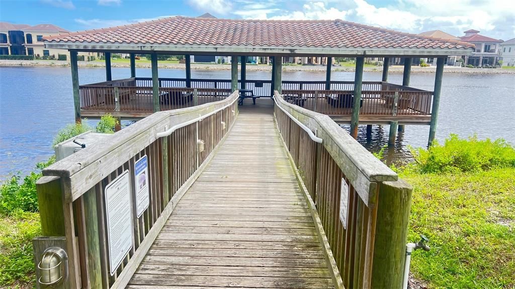 For Rent: $2,300 (3 beds, 2 baths, 1575 Square Feet)