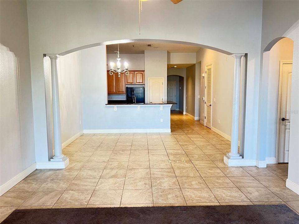 For Rent: $2,300 (3 beds, 2 baths, 1575 Square Feet)