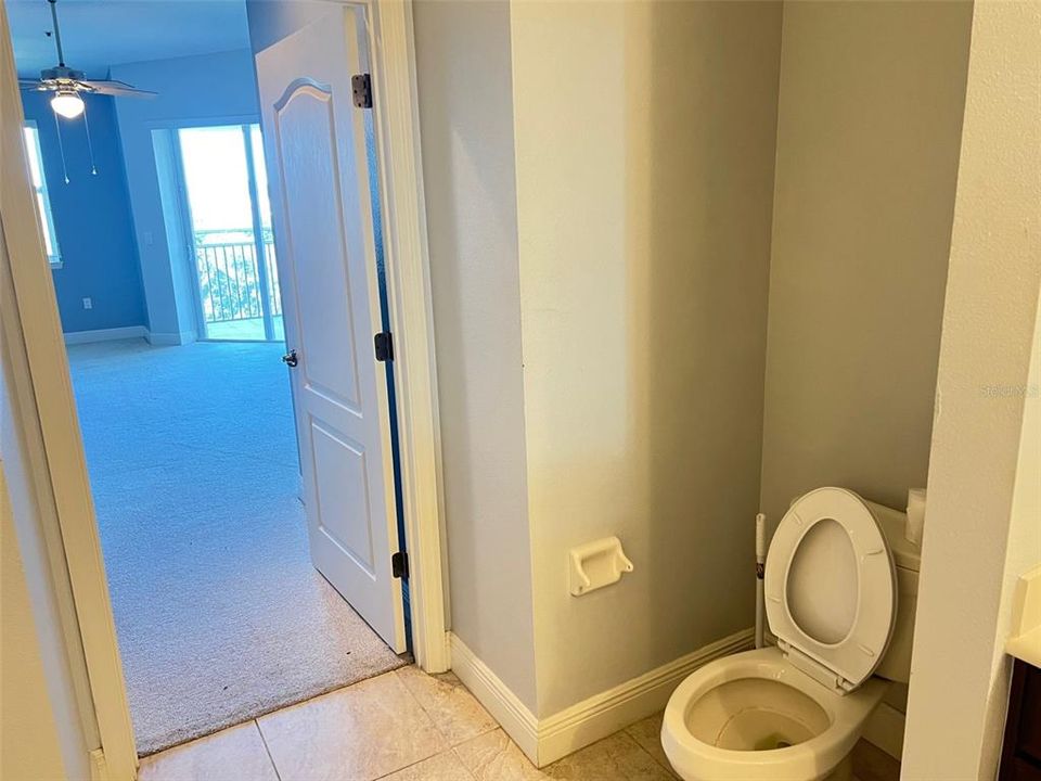 For Rent: $2,300 (3 beds, 2 baths, 1575 Square Feet)