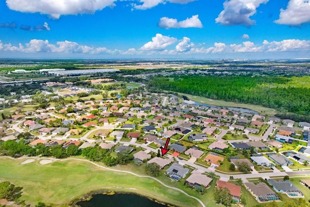 合同活跃: $525,000 (4 贝兹, 3 浴室, 2495 平方英尺)