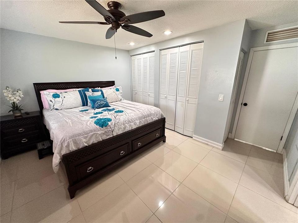 For Sale: $439,900 (3 beds, 2 baths, 1450 Square Feet)