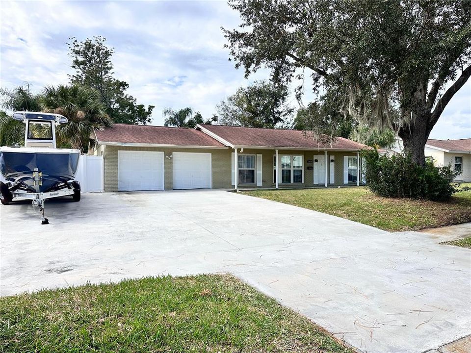For Sale: $439,900 (3 beds, 2 baths, 1450 Square Feet)
