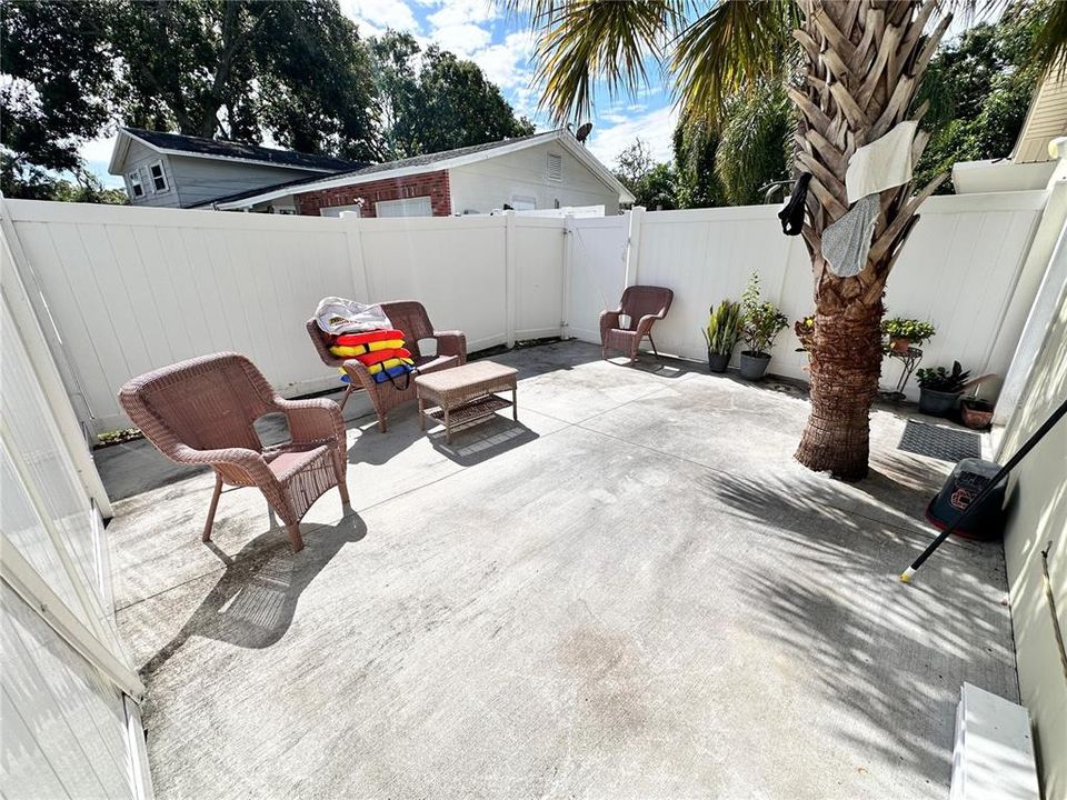 For Sale: $439,900 (3 beds, 2 baths, 1450 Square Feet)