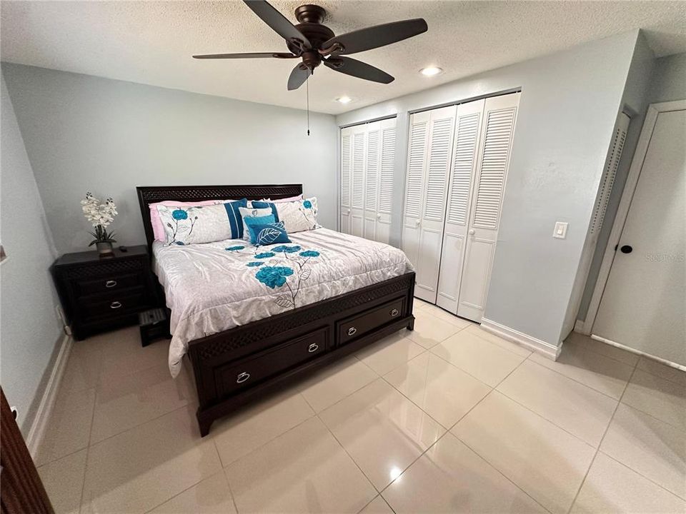 For Sale: $439,900 (3 beds, 2 baths, 1450 Square Feet)