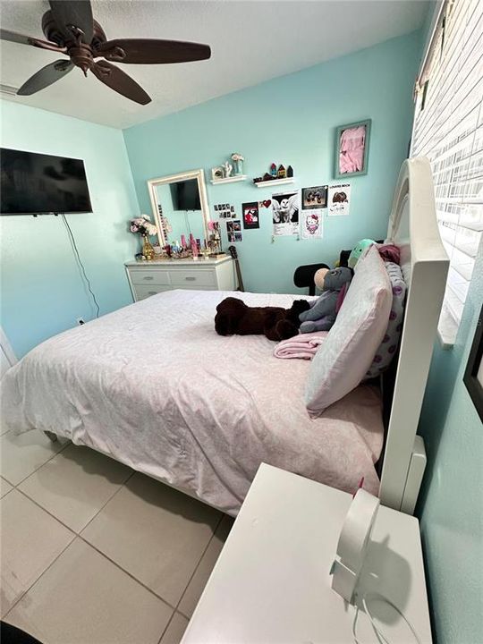 For Sale: $439,900 (3 beds, 2 baths, 1450 Square Feet)