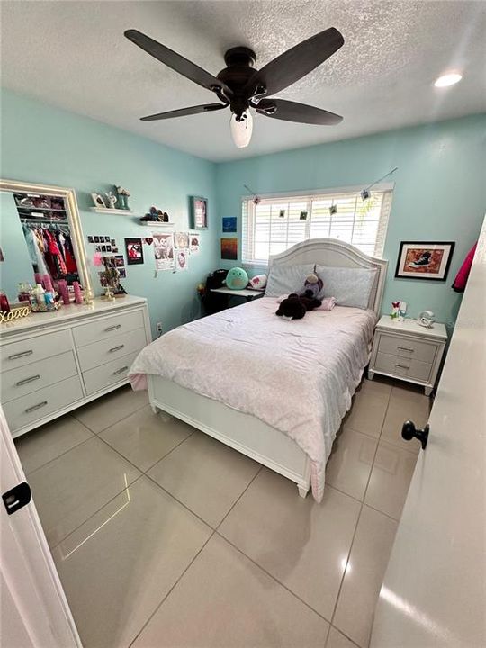 For Sale: $439,900 (3 beds, 2 baths, 1450 Square Feet)