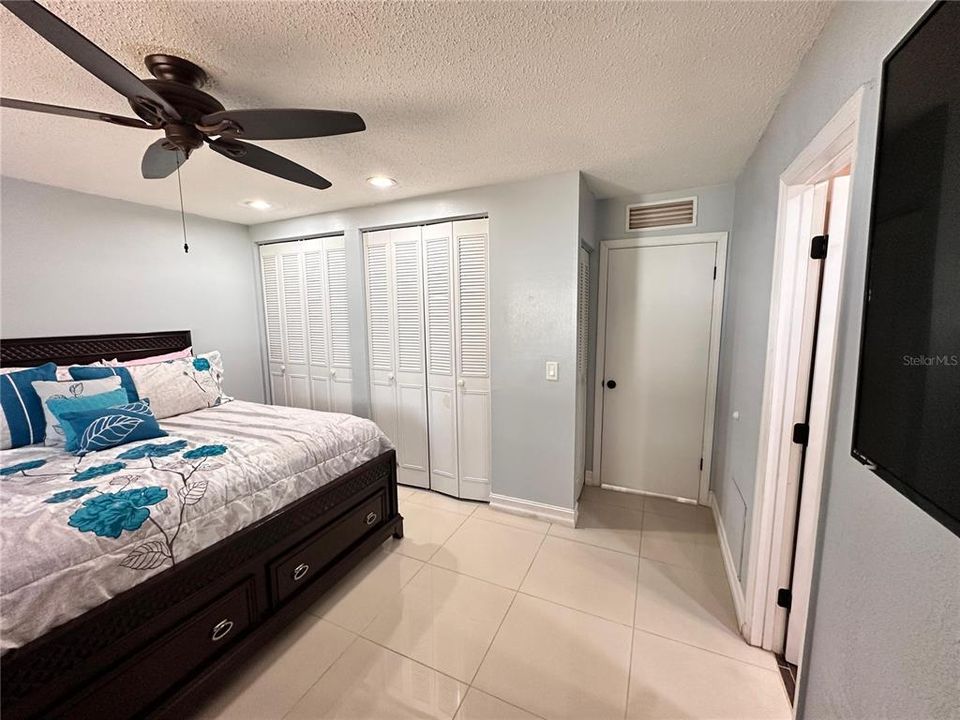 For Sale: $439,900 (3 beds, 2 baths, 1450 Square Feet)