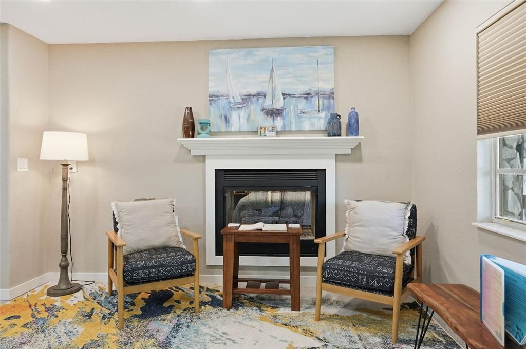 待售: $423,000 (3 贝兹, 2 浴室, 1574 平方英尺)