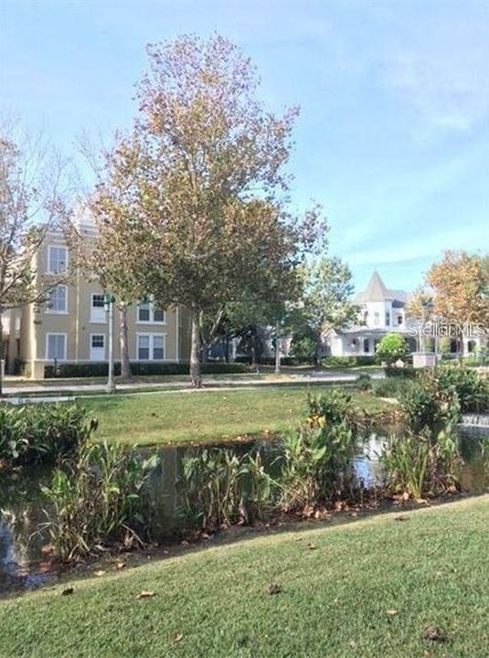 Active With Contract: $2,000 (2 beds, 2 baths, 1261 Square Feet)