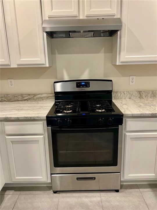 En Renta: $1,950 (3 camas, 2 baños, 1529 Pies cuadrados)