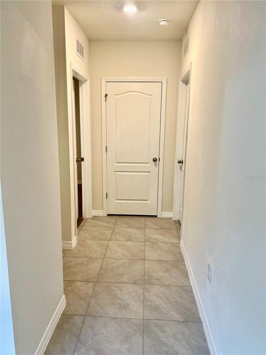 En Renta: $1,950 (3 camas, 2 baños, 1529 Pies cuadrados)