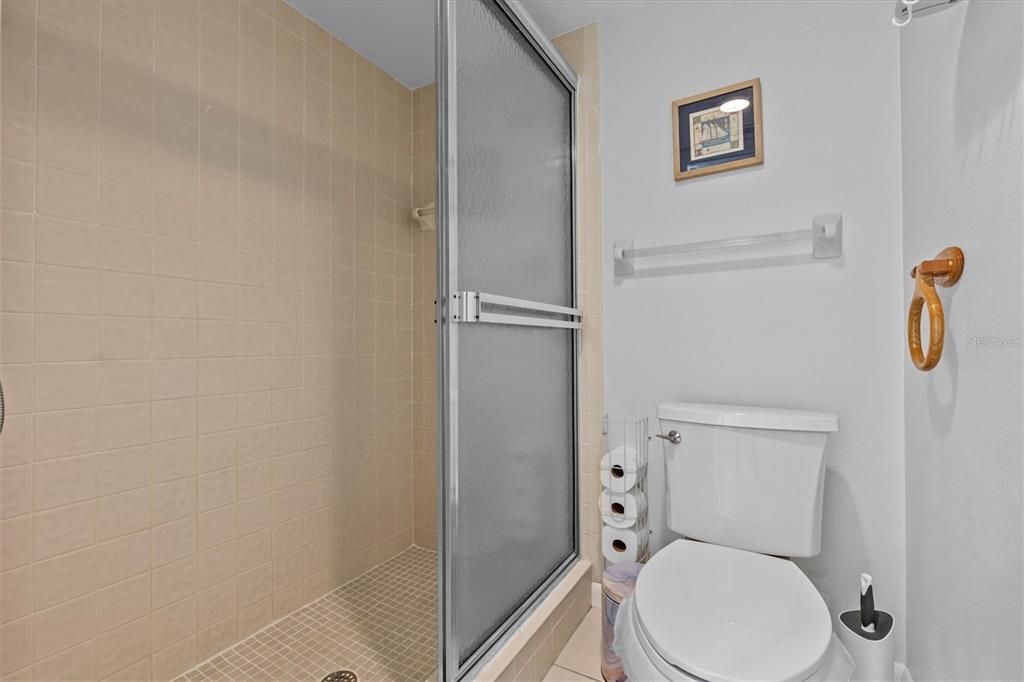 For Sale: $290,000 (2 beds, 2 baths, 1178 Square Feet)