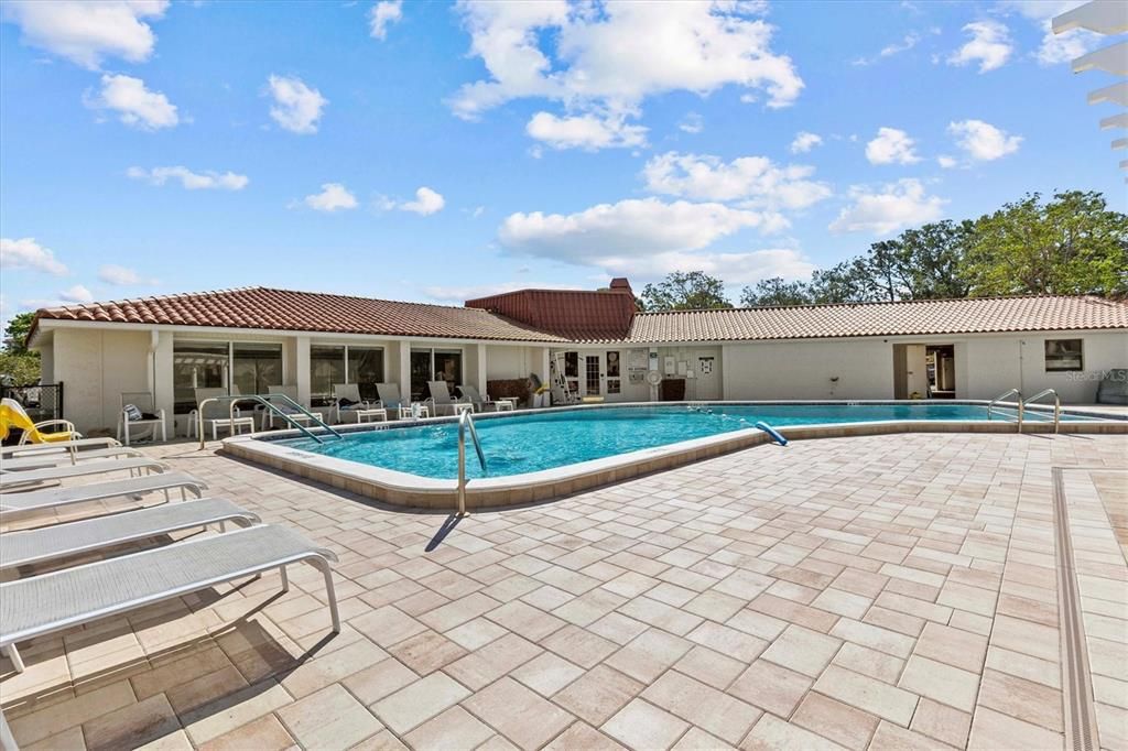 For Sale: $290,000 (2 beds, 2 baths, 1178 Square Feet)