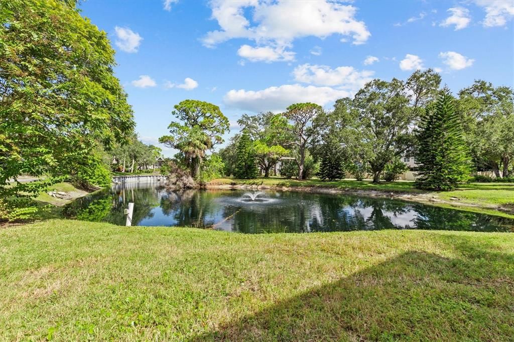 For Sale: $290,000 (2 beds, 2 baths, 1178 Square Feet)