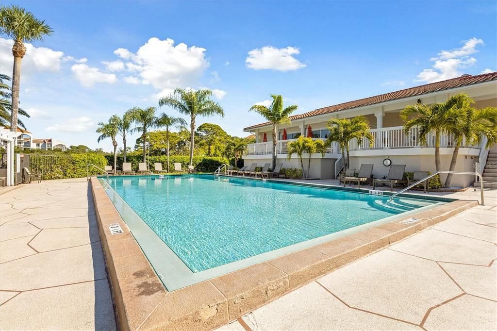 For Sale: $290,000 (2 beds, 2 baths, 1178 Square Feet)