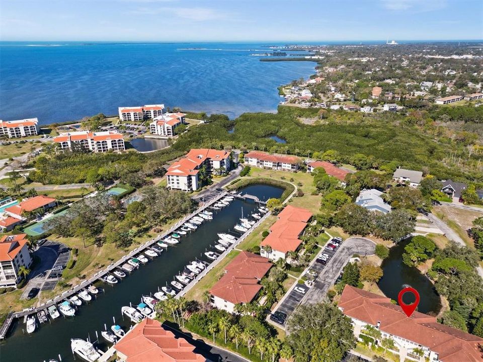 For Sale: $290,000 (2 beds, 2 baths, 1178 Square Feet)