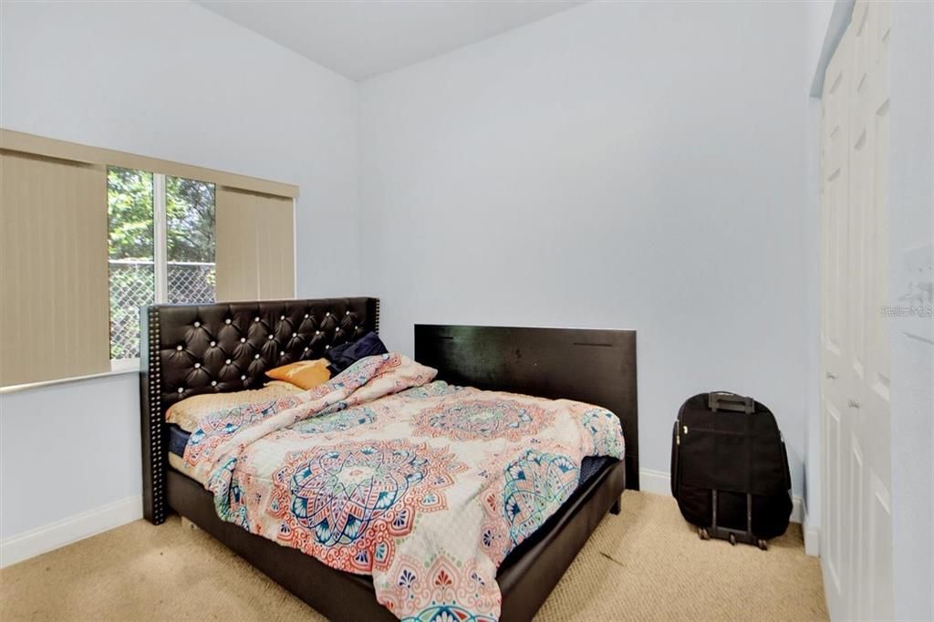 Active With Contract: $400,000 (4 beds, 2 baths, 1764 Square Feet)