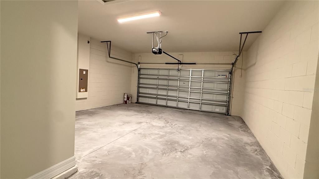 For Rent: $2,650 (4 beds, 3 baths, 2258 Square Feet)