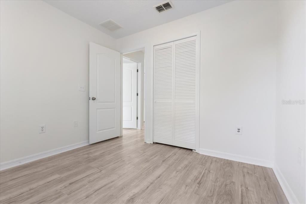 En Venta: $215,000 (3 camas, 2 baños, 1363 Pies cuadrados)