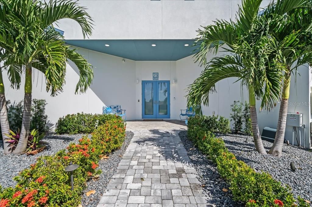 待售: $3,900,000 (6 贝兹, 6 浴室, 4781 平方英尺)