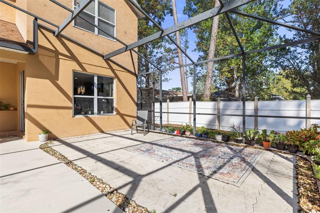 For Sale: $735,000 (6 beds, 3 baths, 3957 Square Feet)