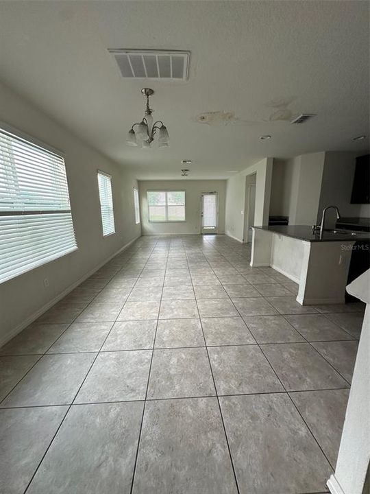 待售: $510,000 (4 贝兹, 2 浴室, 2534 平方英尺)