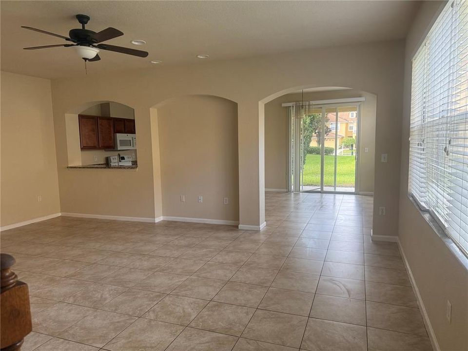 For Rent: $2,300 (3 beds, 2 baths, 2086 Square Feet)