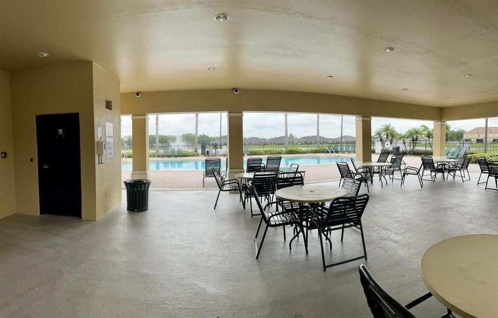 For Rent: $2,300 (3 beds, 2 baths, 2086 Square Feet)