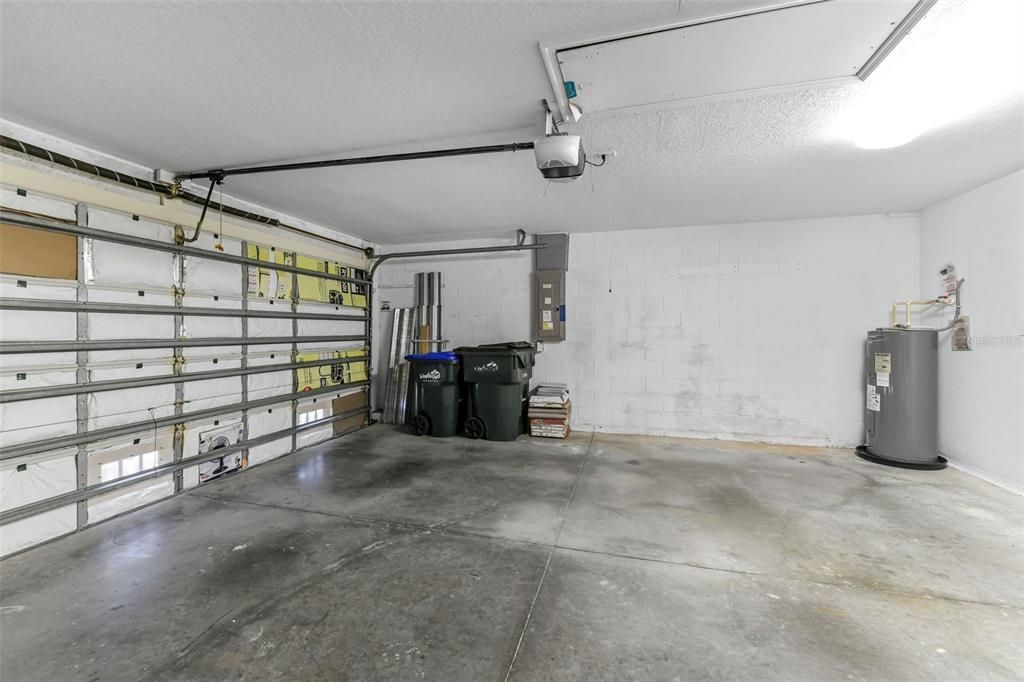 待售: $325,000 (3 贝兹, 2 浴室, 2000 平方英尺)