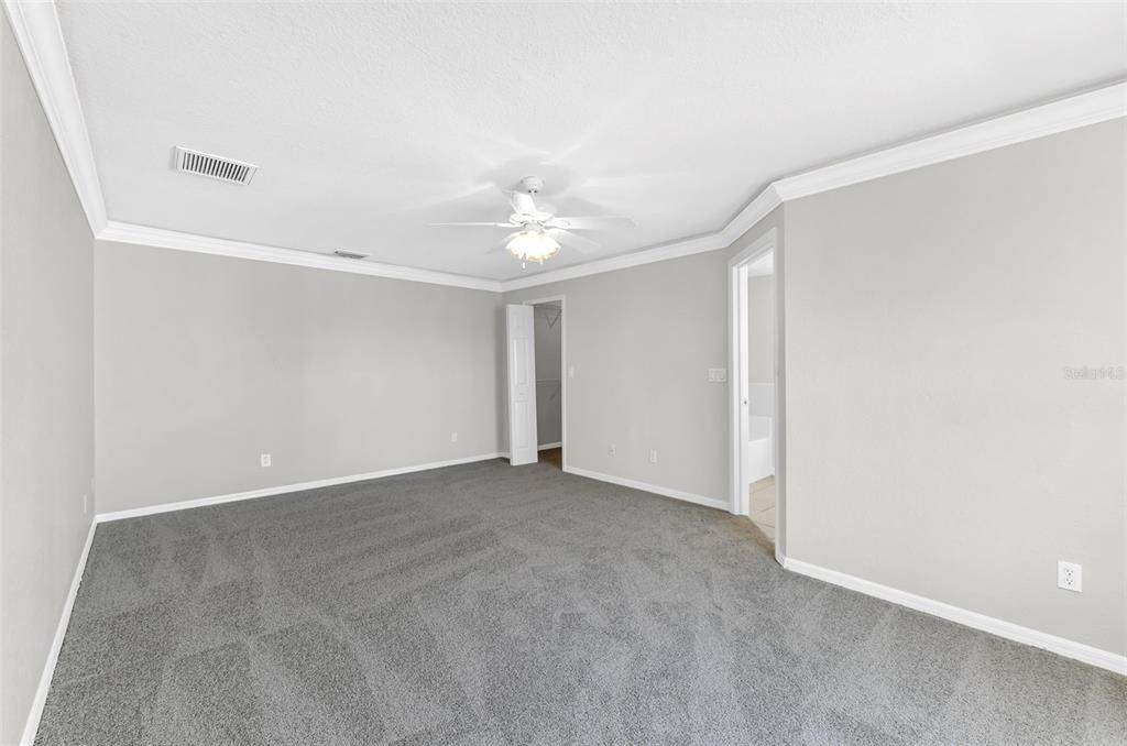 待售: $325,000 (3 贝兹, 2 浴室, 2000 平方英尺)