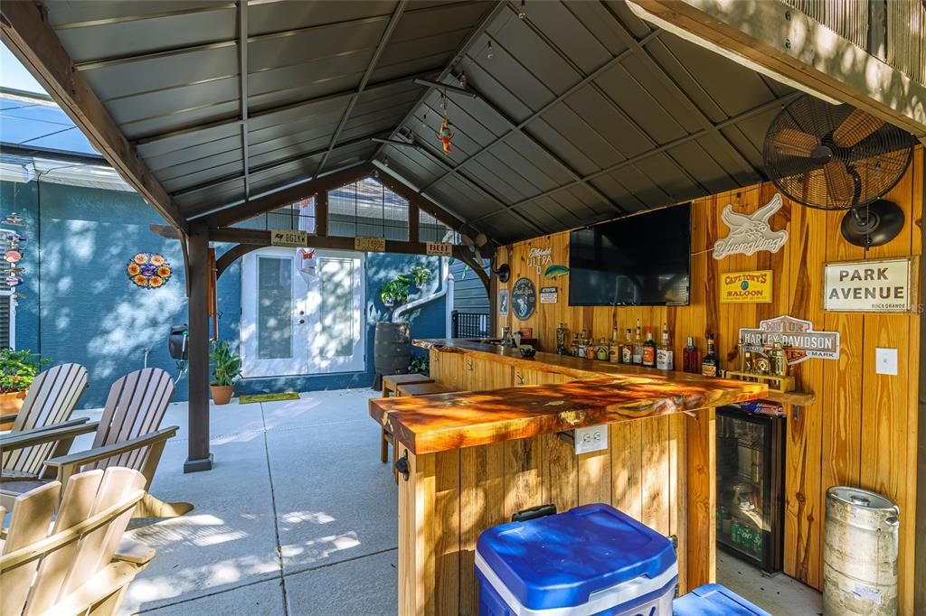 待售: $592,000 (3 贝兹, 2 浴室, 2181 平方英尺)