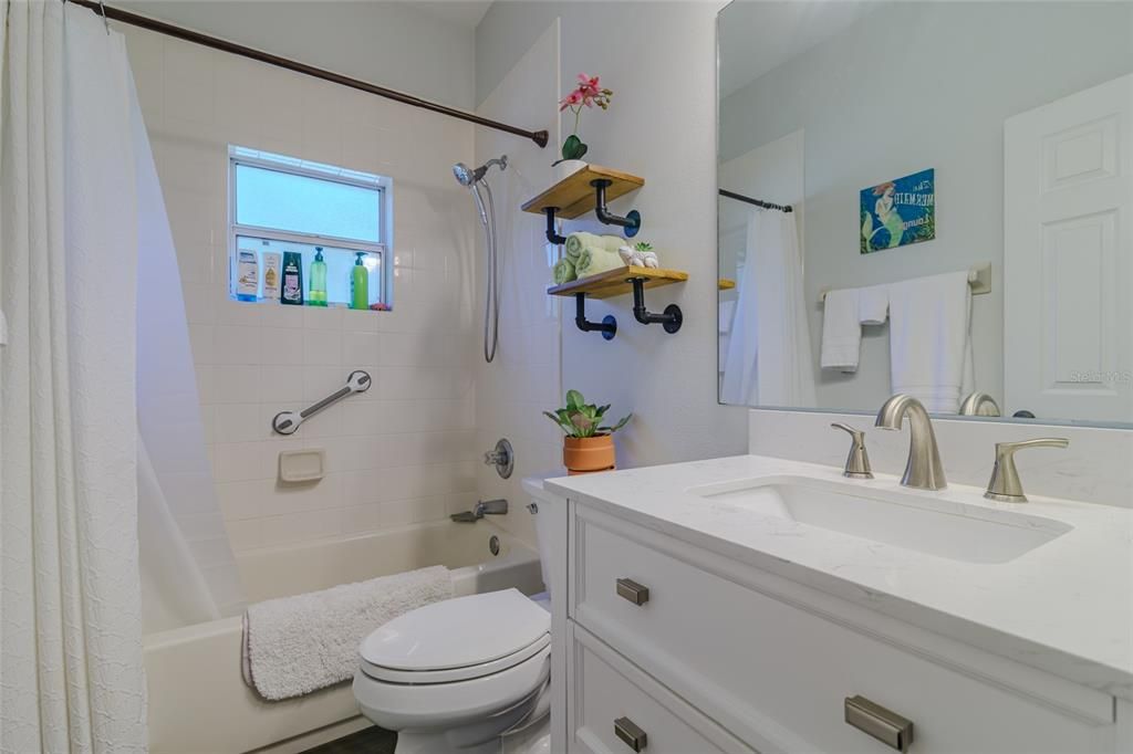 待售: $592,000 (3 贝兹, 2 浴室, 2181 平方英尺)