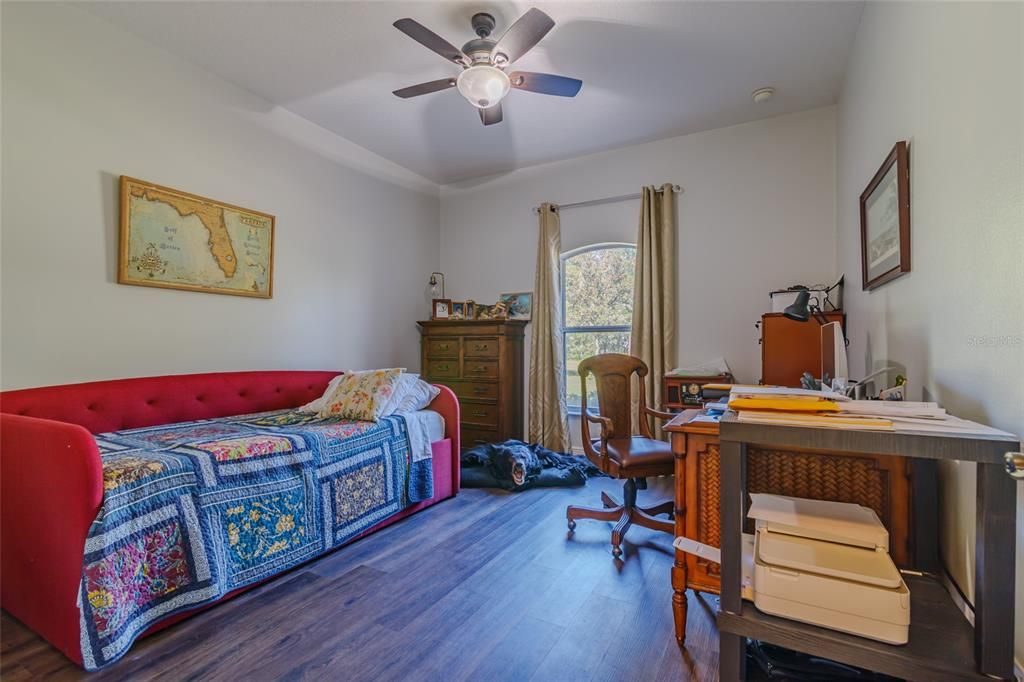 待售: $592,000 (3 贝兹, 2 浴室, 2181 平方英尺)